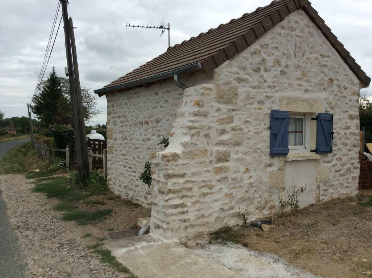 Studio 11M2 Magny-Cours Buitenkant foto